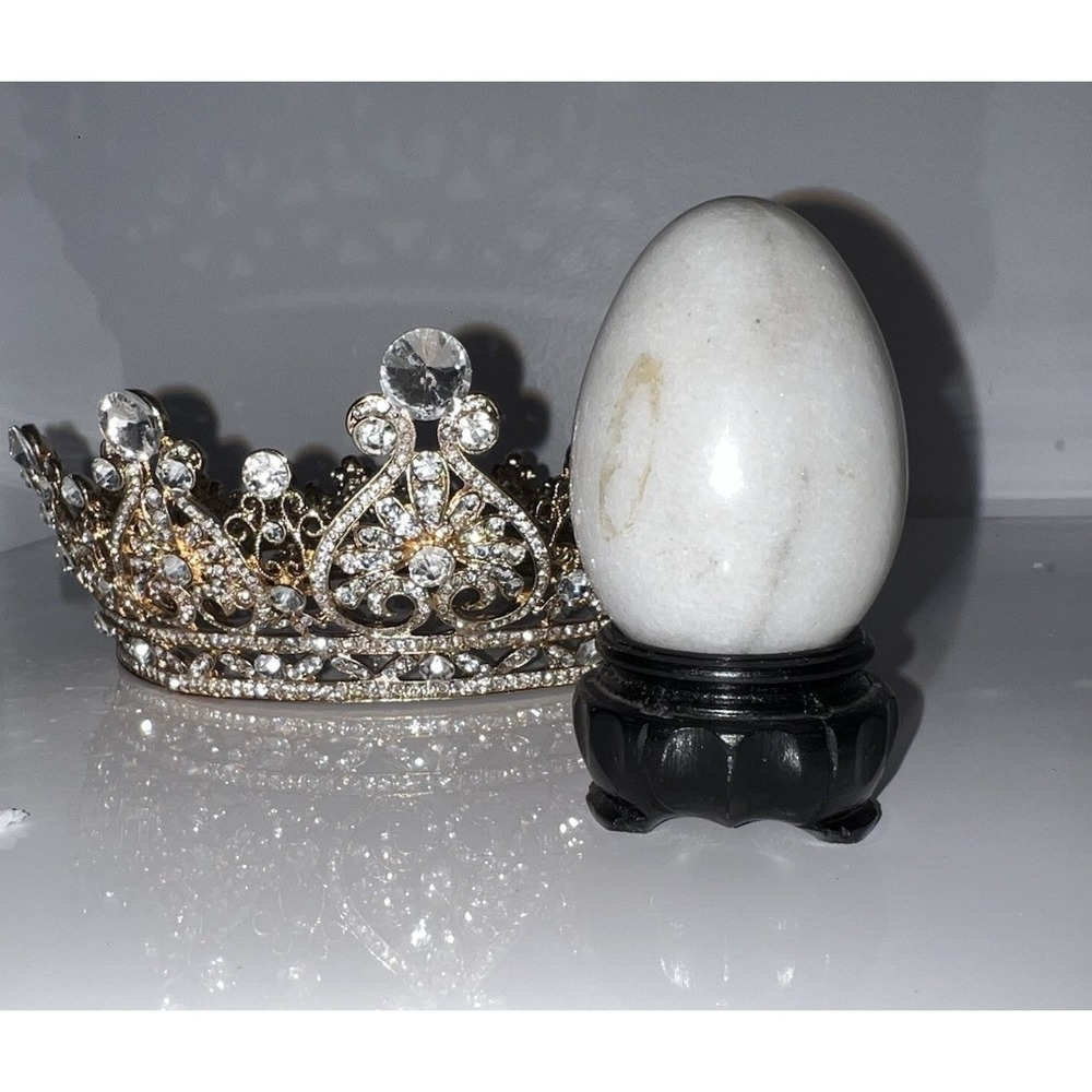 (….1)Vintage Natural Polished Crystal Sphere Egg Stone